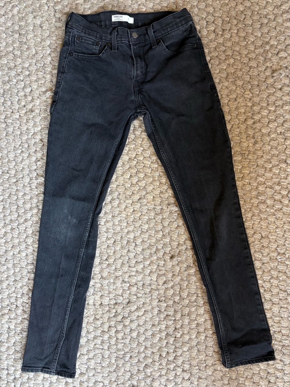 Levi's Women's Black Skinny Jeans - Sleek Slim Style